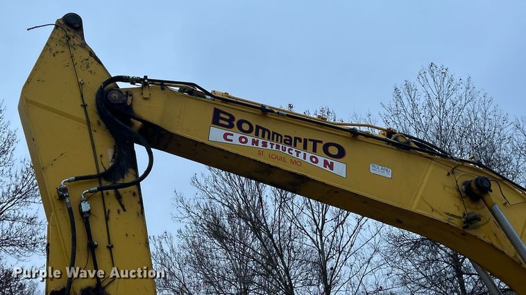 image for item ET6710 2013 Komatsu PC490LC-10 excavator