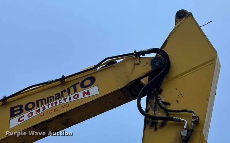 image for item ET6710 2013 Komatsu PC490LC-10 excavator
