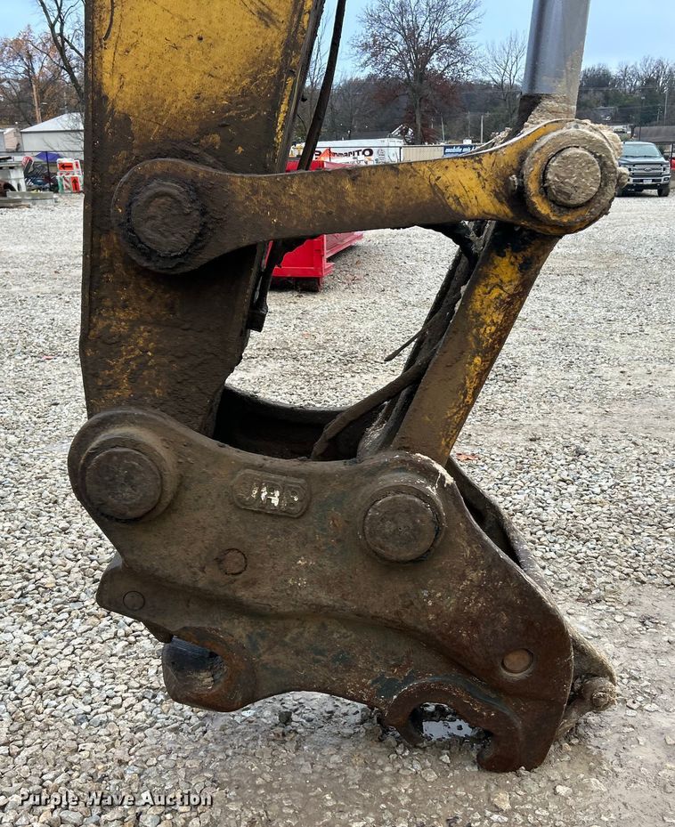 image for item ET6710 2013 Komatsu PC490LC-10 excavator