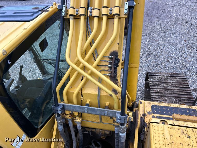 image for item ET6710 2013 Komatsu PC490LC-10 excavator