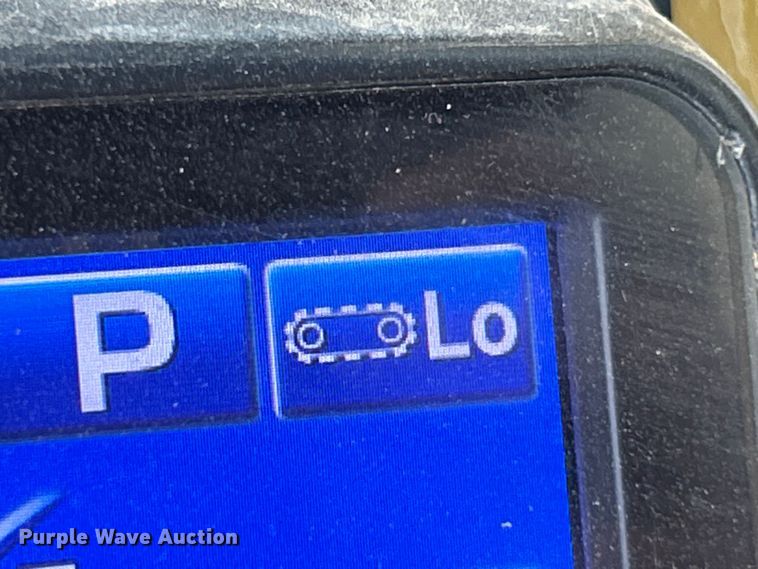 image for item ET6710 2013 Komatsu PC490LC-10 excavator