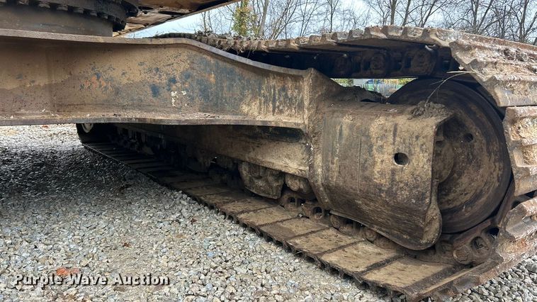 image for item ET6710 2013 Komatsu PC490LC-10 excavator