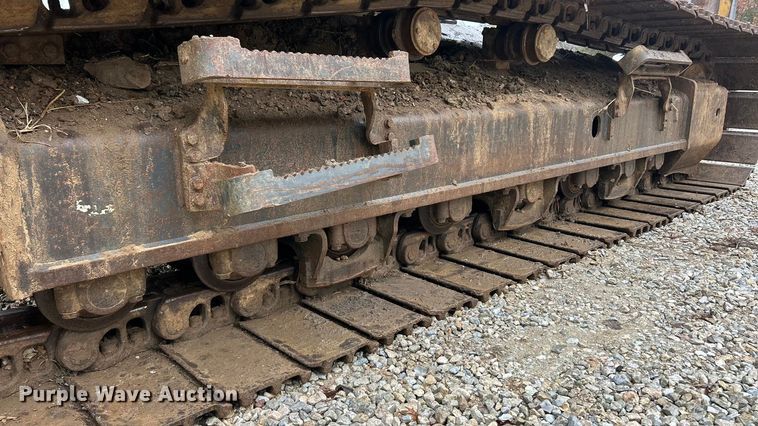 image for item ET6710 2013 Komatsu PC490LC-10 excavator