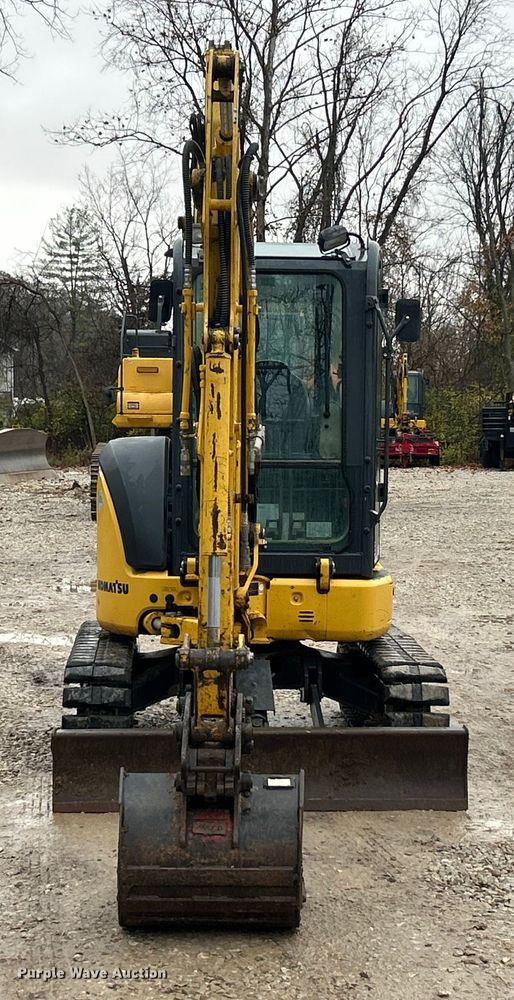 image for item ET6711 2020 Komatsu PC35MR-5 mini excavator