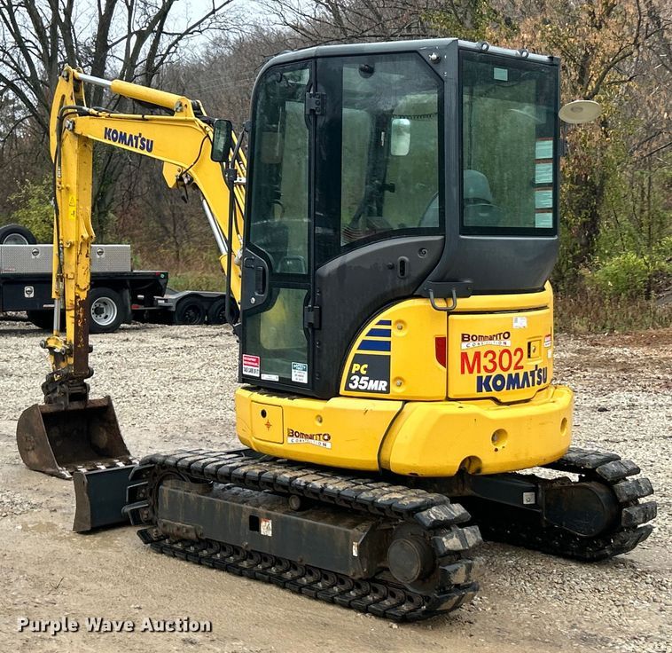 image for item ET6711 2020 Komatsu PC35MR-5 mini excavator