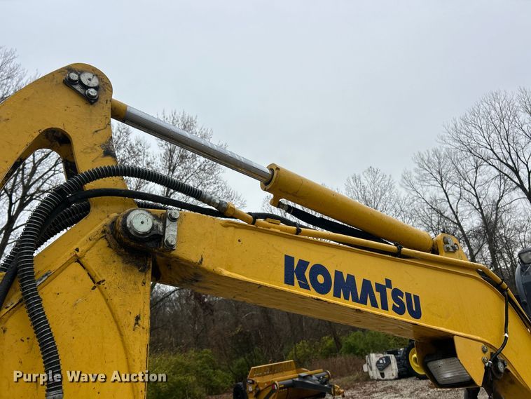 image for item ET6711 2020 Komatsu PC35MR-5 mini excavator