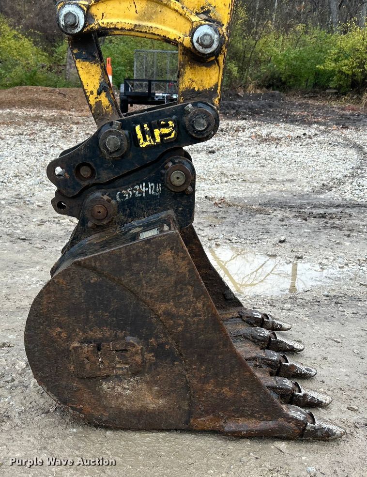 image for item ET6711 2020 Komatsu PC35MR-5 mini excavator