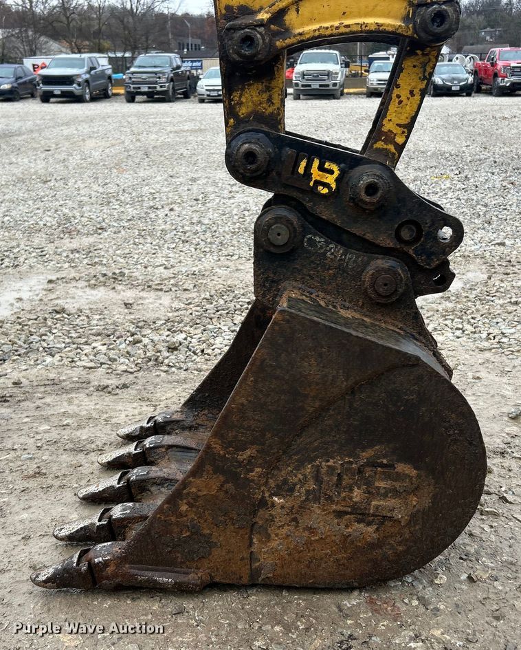 image for item ET6711 2020 Komatsu PC35MR-5 mini excavator
