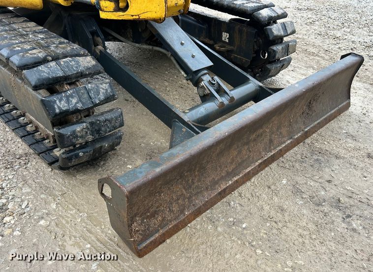 image for item ET6711 2020 Komatsu PC35MR-5 mini excavator