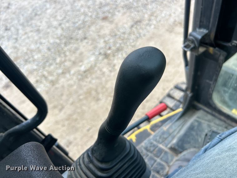 image for item ET6711 2020 Komatsu PC35MR-5 mini excavator