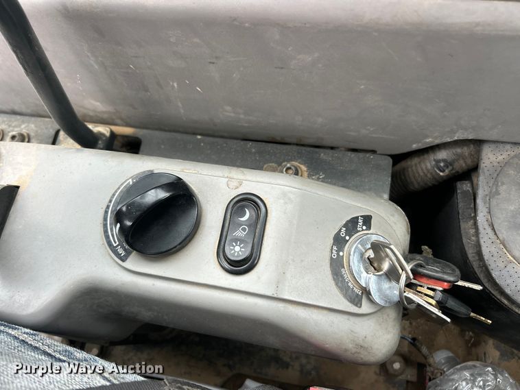 image for item ET6711 2020 Komatsu PC35MR-5 mini excavator