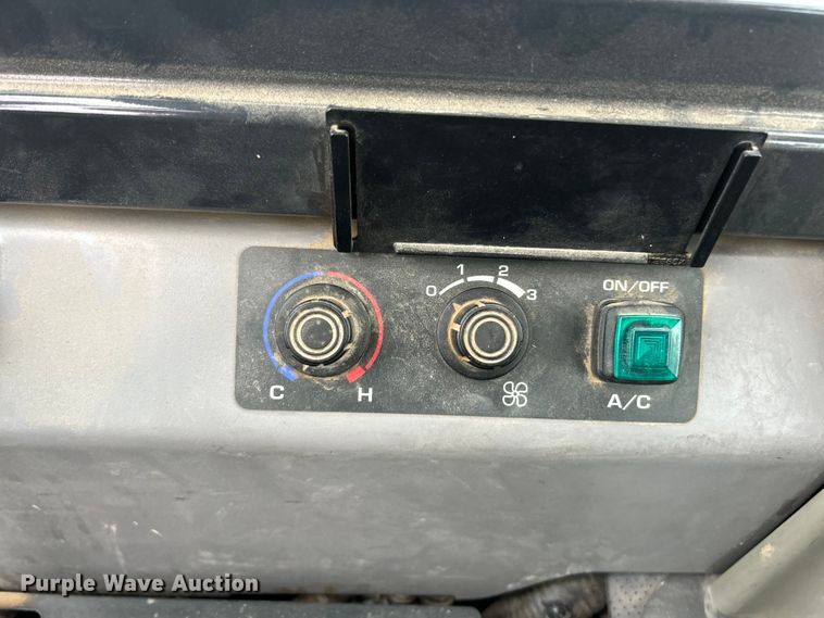 image for item ET6711 2020 Komatsu PC35MR-5 mini excavator