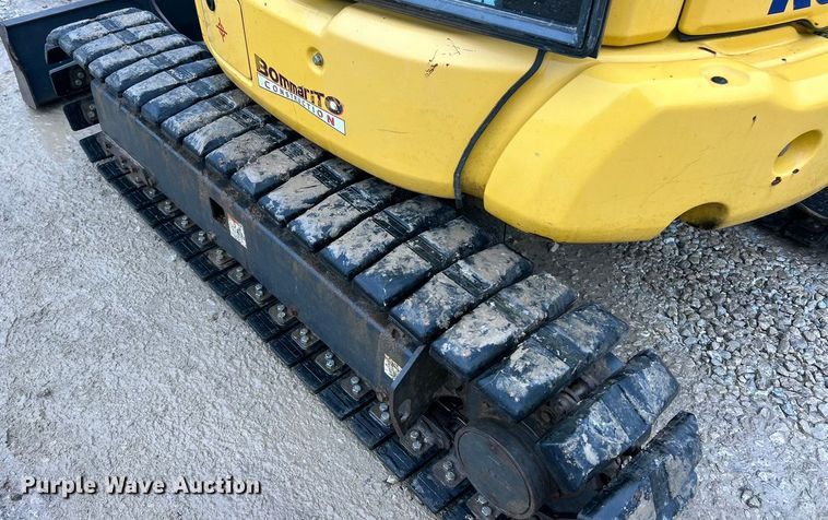 image for item ET6711 2020 Komatsu PC35MR-5 mini excavator