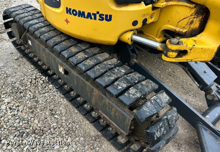 image for item ET6711 2020 Komatsu PC35MR-5 mini excavator