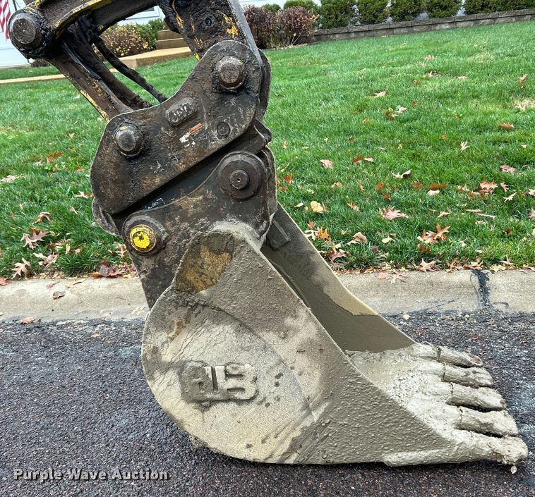 image for item ET6712 2018 Komatsu PC88MR-10 mini excavator