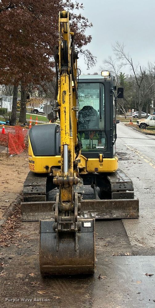 EXCAVADORA 2020 KOMATSU PC55MR5