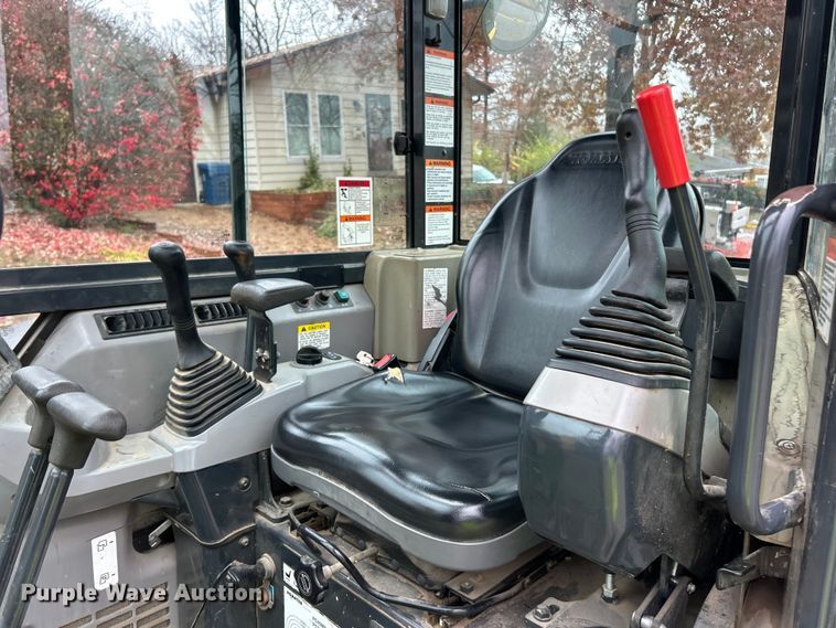 image for item ET6713 2020 Komatsu PC55MR-5 mini excavator