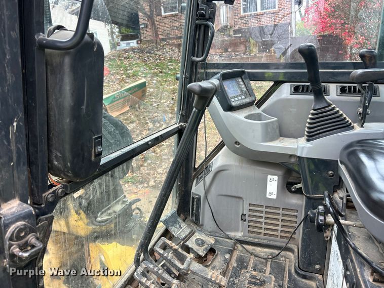 image for item ET6713 2020 Komatsu PC55MR-5 mini excavator