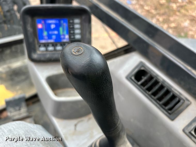 image for item ET6713 2020 Komatsu PC55MR-5 mini excavator