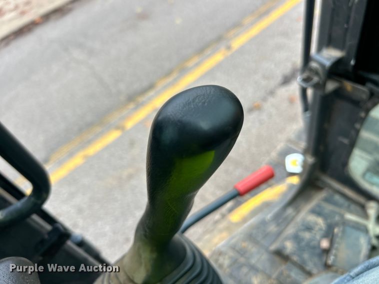 image for item ET6713 2020 Komatsu PC55MR-5 mini excavator