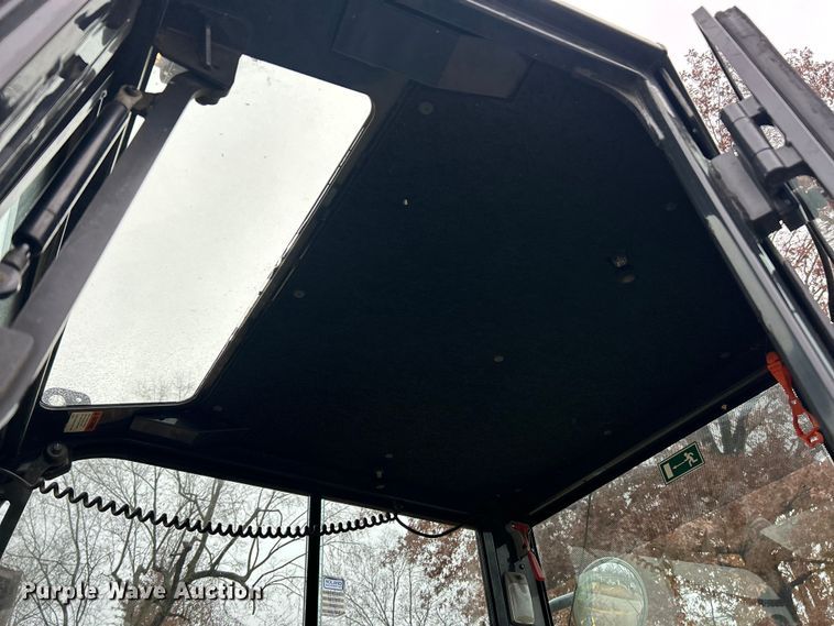 image for item ET6713 2020 Komatsu PC55MR-5 mini excavator