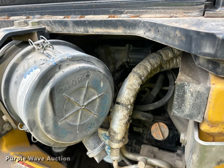 image for item ET6713 2020 Komatsu PC55MR-5 mini excavator