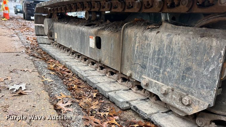 image for item ET6713 2020 Komatsu PC55MR-5 mini excavator