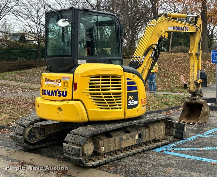 EXCAVADORA 2022 KOMATSU PC55MR5