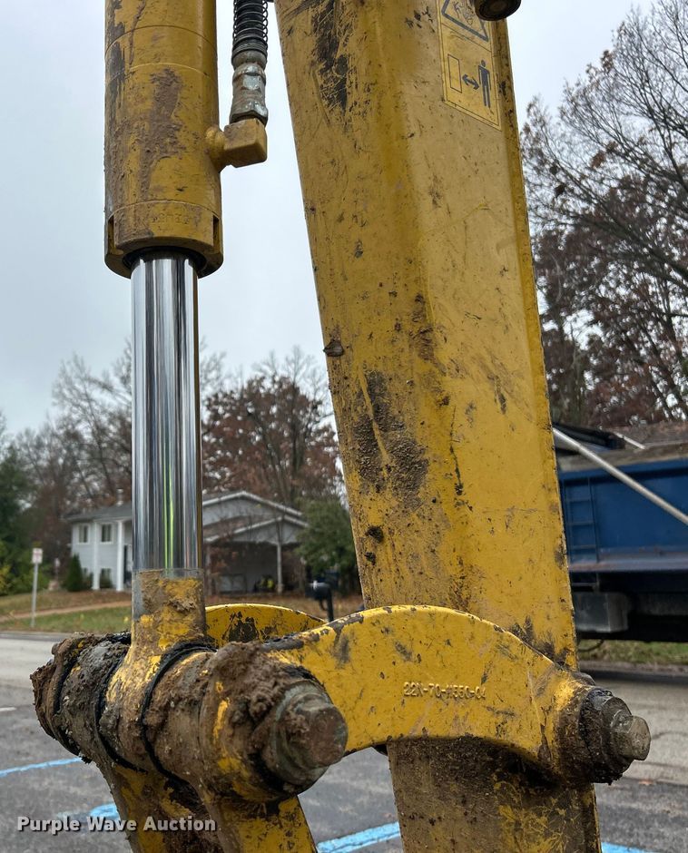 image for item ET6714 2022 Komatsu PC55MR-5 mini excavator