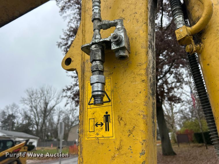 image for item ET6714 2022 Komatsu PC55MR-5 mini excavator