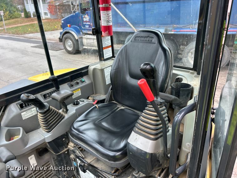 image for item ET6714 2022 Komatsu PC55MR-5 mini excavator