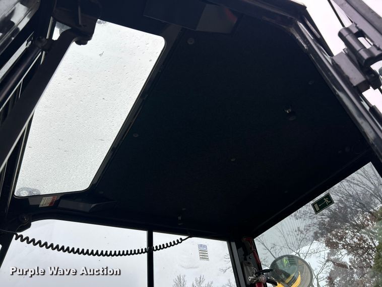 image for item ET6714 2022 Komatsu PC55MR-5 mini excavator