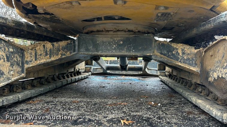 image for item ET6714 2022 Komatsu PC55MR-5 mini excavator