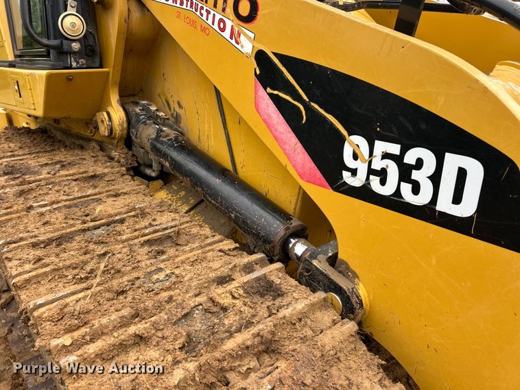 image for item ET6715 2015 Caterpillar 953D track loader