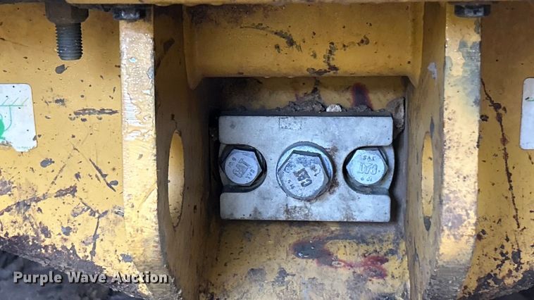 image for item ET6715 2015 Caterpillar 953D track loader