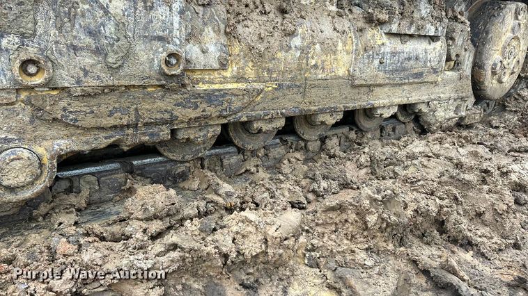 image for item ET6715 2015 Caterpillar 953D track loader