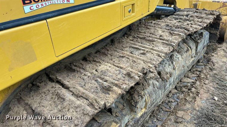 image for item ET6715 2015 Caterpillar 953D track loader