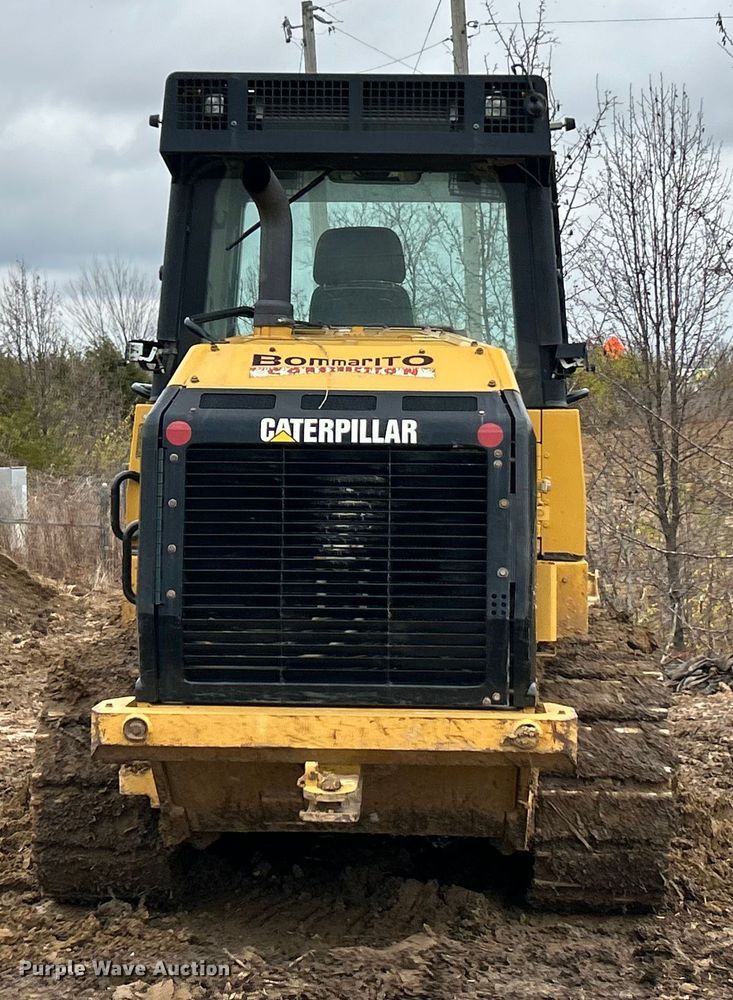 image for item ET6716 2015 Caterpillar 953D track loader