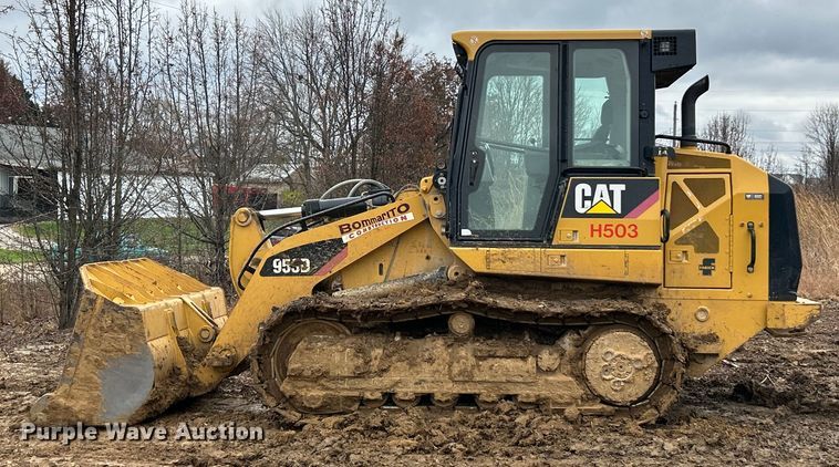 image for item ET6716 2015 Caterpillar 953D track loader