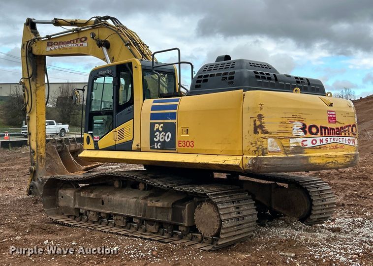 image for item ET6717 2016 Komatsu PC360LC-11 excavator