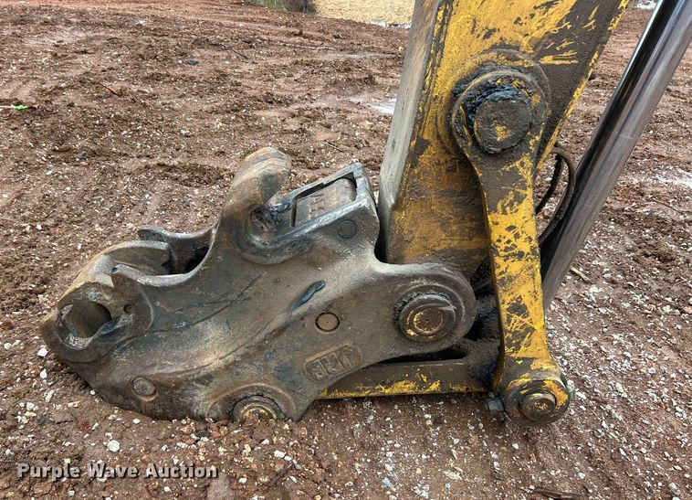 image for item ET6717 2016 Komatsu PC360LC-11 excavator