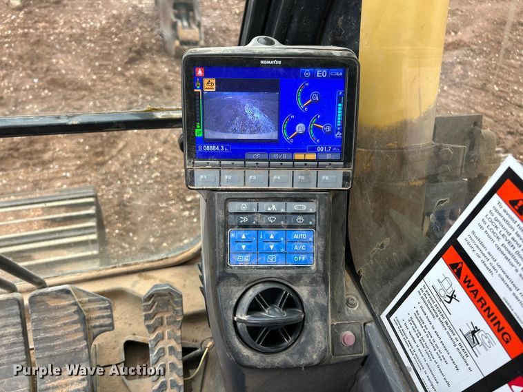 image for item ET6717 2016 Komatsu PC360LC-11 excavator