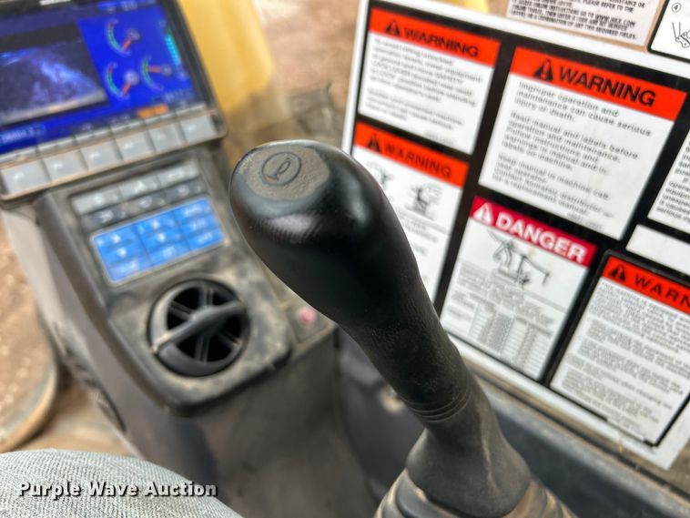 image for item ET6717 2016 Komatsu PC360LC-11 excavator