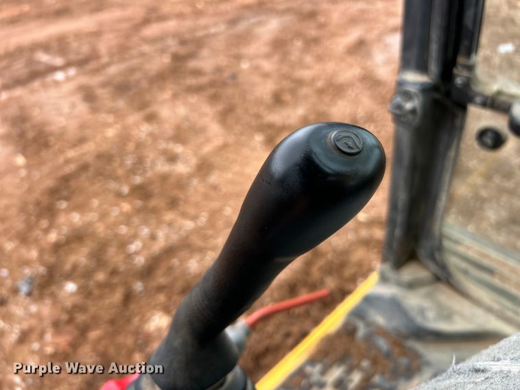 image for item ET6717 2016 Komatsu PC360LC-11 excavator