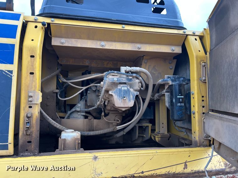 image for item ET6717 2016 Komatsu PC360LC-11 excavator