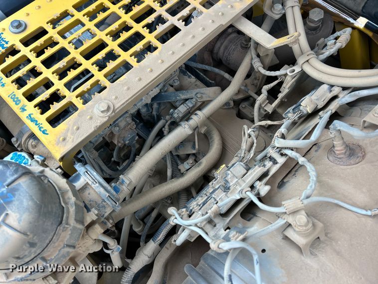 image for item ET6717 2016 Komatsu PC360LC-11 excavator