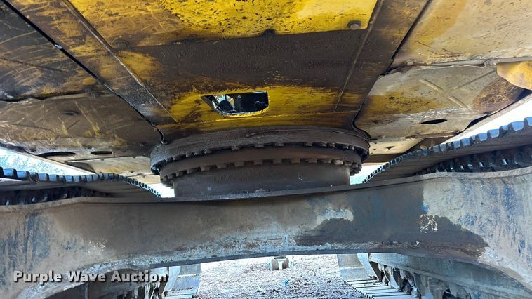 image for item ET6717 2016 Komatsu PC360LC-11 excavator