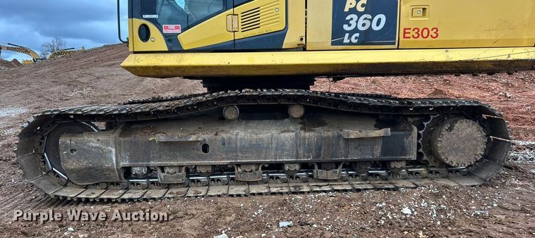 image for item ET6717 2016 Komatsu PC360LC-11 excavator