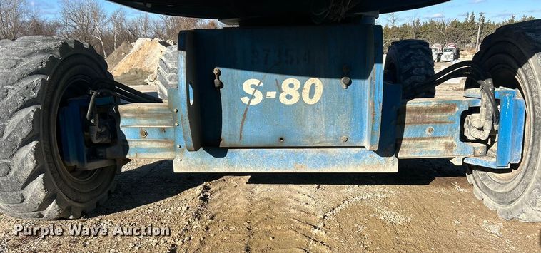 image for item ET6725 2002 Genie S80 boom lift