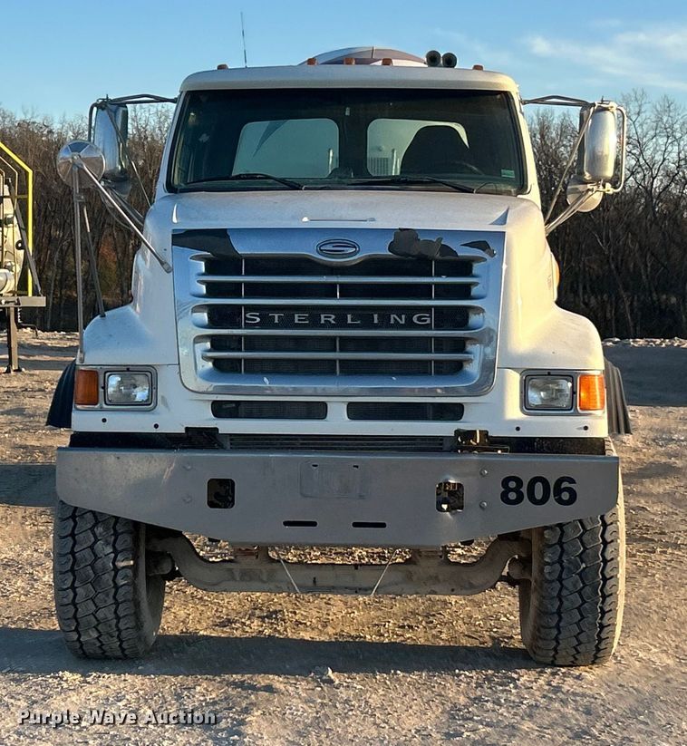 image for item ET6726 2007 Sterling L-Line ready mix truck